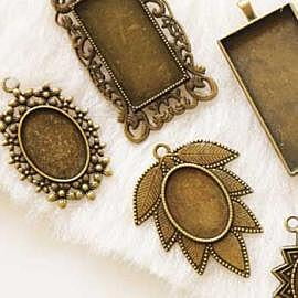 Pendants Pendants