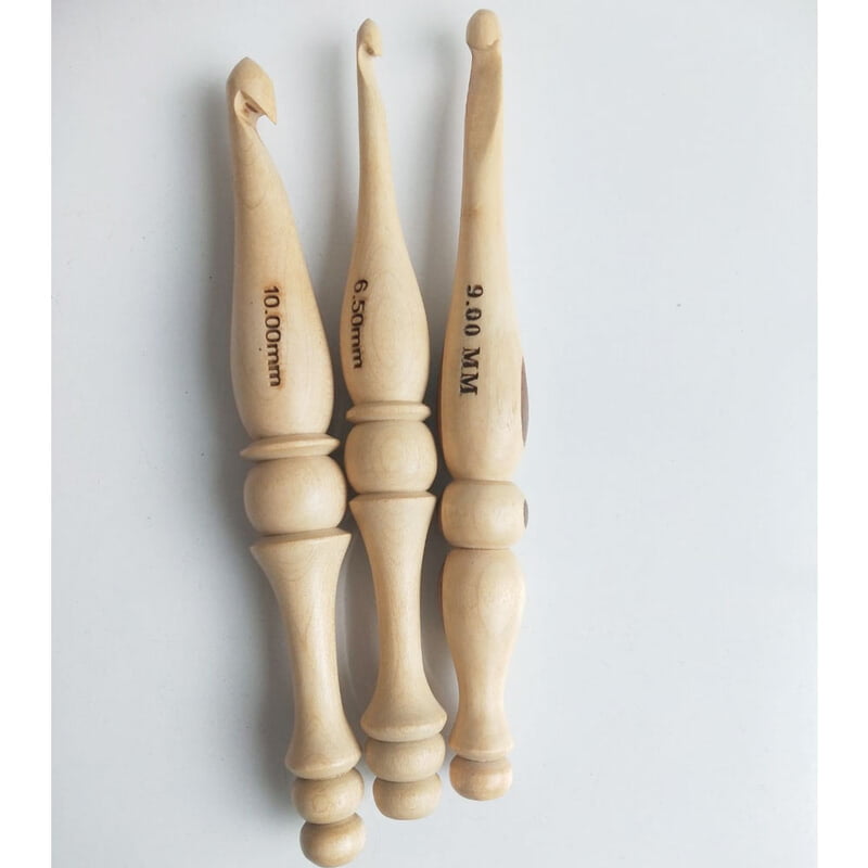 Wooden Crochet Hooks Modal 107 Set of 3 Wooden Crochet Hooks Modal 107 Set of 3