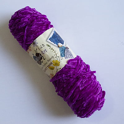 Thin Velvet Yarn 128