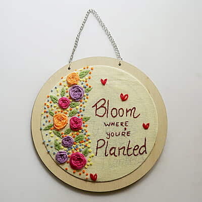 Embroidery Display Frame Veneer Circle Standard  Cream 8"