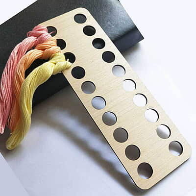 Wooden Thread Holder Wooden Thread Holder