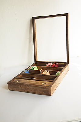 Wooden Embroidery Floss Organizer With Bobbin Wooden Embroidery Floss Organizer With Bobbin