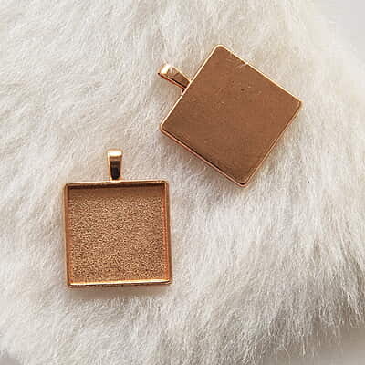 Pendant  Dark Rose Gold Modal 101