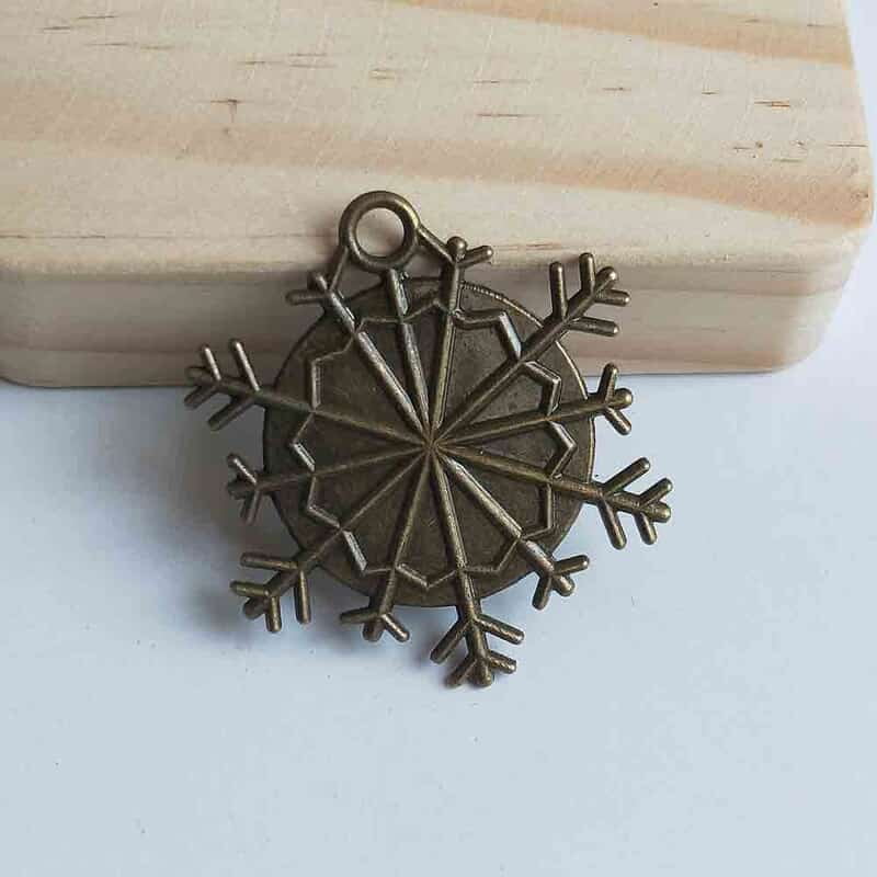 Pendant Antique Bronze Modal 224 Pendant Antique Bronze Modal 224
