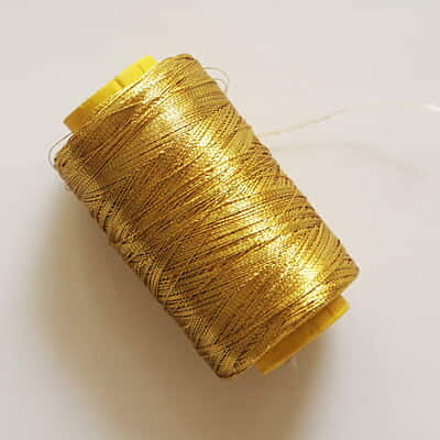 Metallic Machine Embroidery Thread Metallic Machine Embroidery Thread