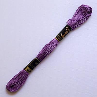 Anchor Embroidery Thread 98