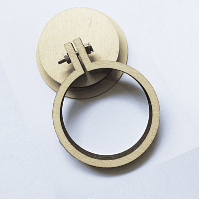 Mini Hoop Circle With Screw Veneer 5.5 cm Mini Hoop Circle With Screw Veneer 5.5 cm