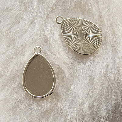 Pendant Silver Modal 120