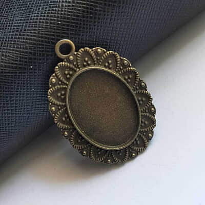 Pendant Antique Bronze Modal 136 Pendant Antique Bronze Modal 136