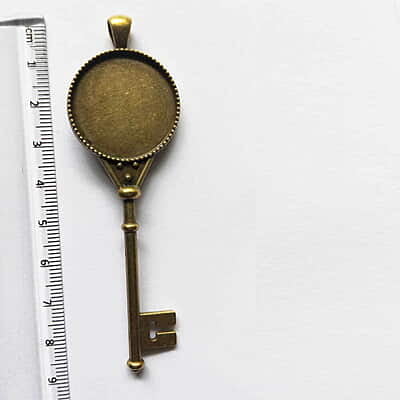 Pendant Antique Bronze Modal 129 Pendant Antique Bronze Modal 129