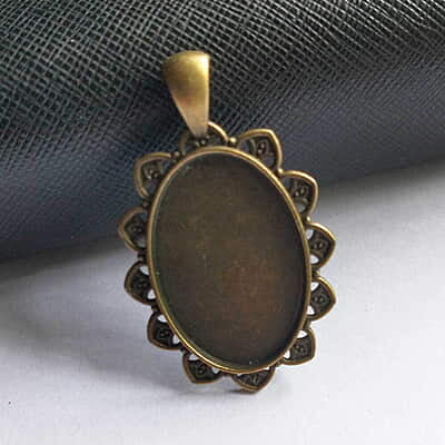 Pendant Antique Bronze Modal 147 Pendant Antique Bronze Modal 147