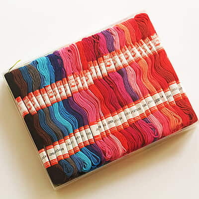 Doli Embroidery Thread Set J7777 - 100 pcs Doli Embroidery Thread Set J7777 - 100 pcs