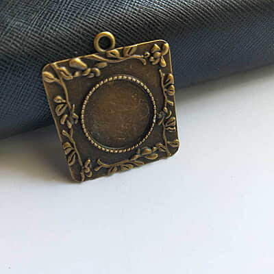8 Antique Bronze Pewter Rectangle Frame Pendants For DIY Resin & Pressed Flower Jewelry - View #3