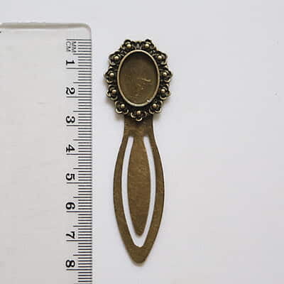 Antique Bronze Book Mark Modal 104 Antique Bronze Book Mark Modal 104