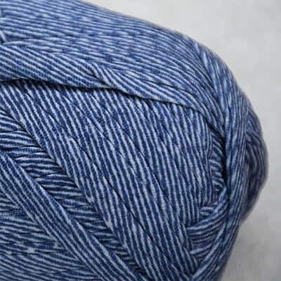 T-Shirt Yarn Printed 102 T-Shirt Yarn Printed 102