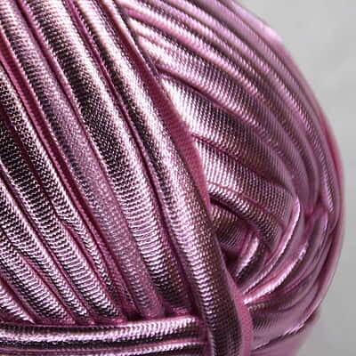 T-Shirt Yarn Metallic 104 T-Shirt Yarn Metallic 104