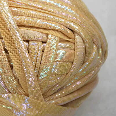 T-Shirt Yarn Metallic 101 T-Shirt Yarn Metallic 101
