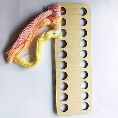 Wooden Thread Holder Wooden Thread Holder