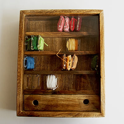 Wooden Embroidery Floss Organizer With Bobbin Wooden Embroidery Floss Organizer With Bobbin