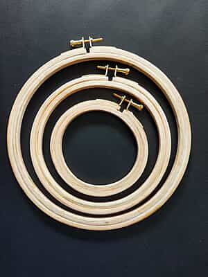 Circle Brass Screw Wooden Hoop