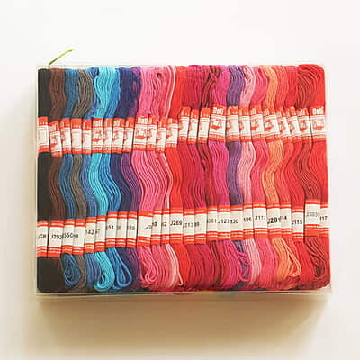 Doli Embroidery Thread Set J7777 - 100 pcs Doli Embroidery Thread Set J7777 - 100 pcs