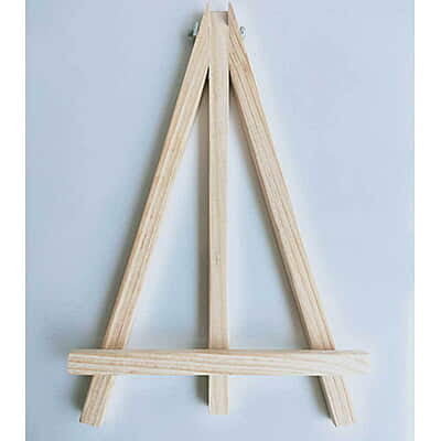 Wooden Easel 8" Wooden Easel 8"