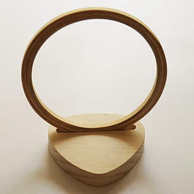 Embroidery Hoop Display Stand Triangle Embroidery Hoop Display Stand Triangle