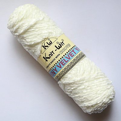 Thin Velvet Yarn 102