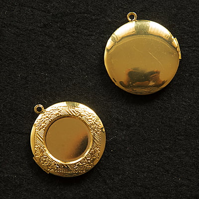 Openable Pendant Gold