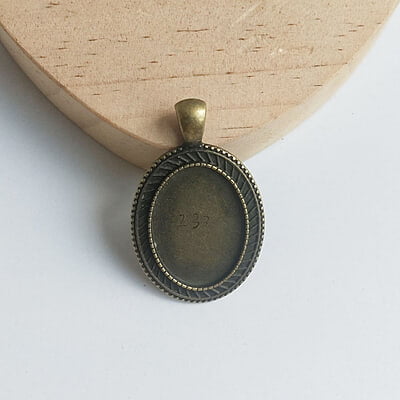 Pendant Antique Bronze Modal 233