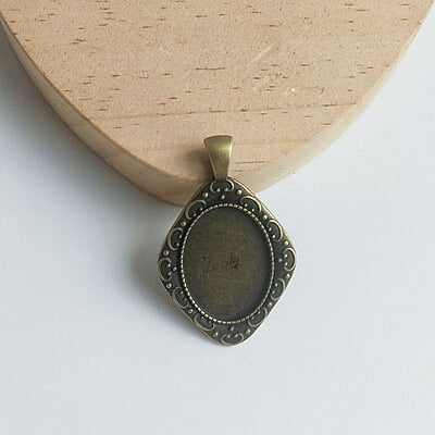 Pendant Antique Bronze Modal 237