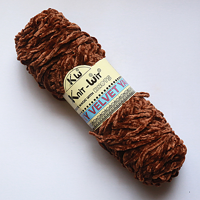 Thin Velvet Yarn 137