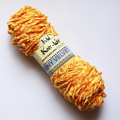 Thin Velvet Yarn 37