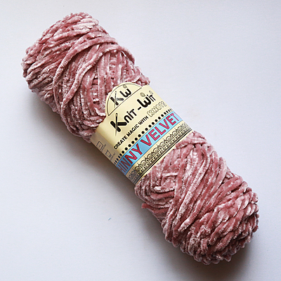 Thin Velvet Yarn 104