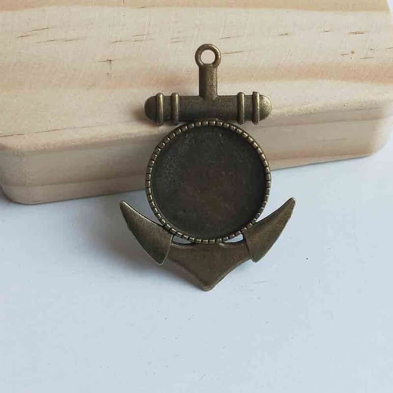 Pendant Antique Bronze Modal 226 Pendant Antique Bronze Modal 226