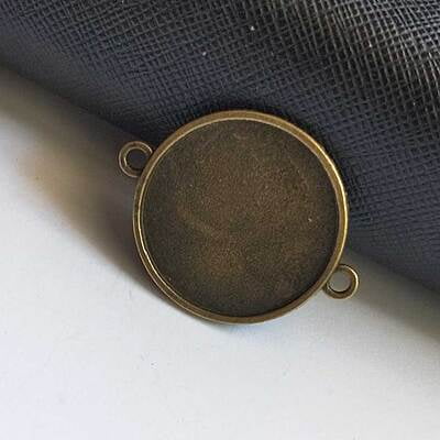 Antique Bronze Bracelet Bezel Modal 104