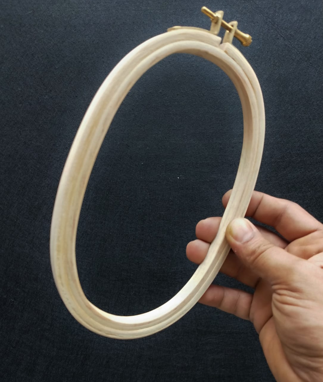 Oval Brass Screw Wooden  Hoop