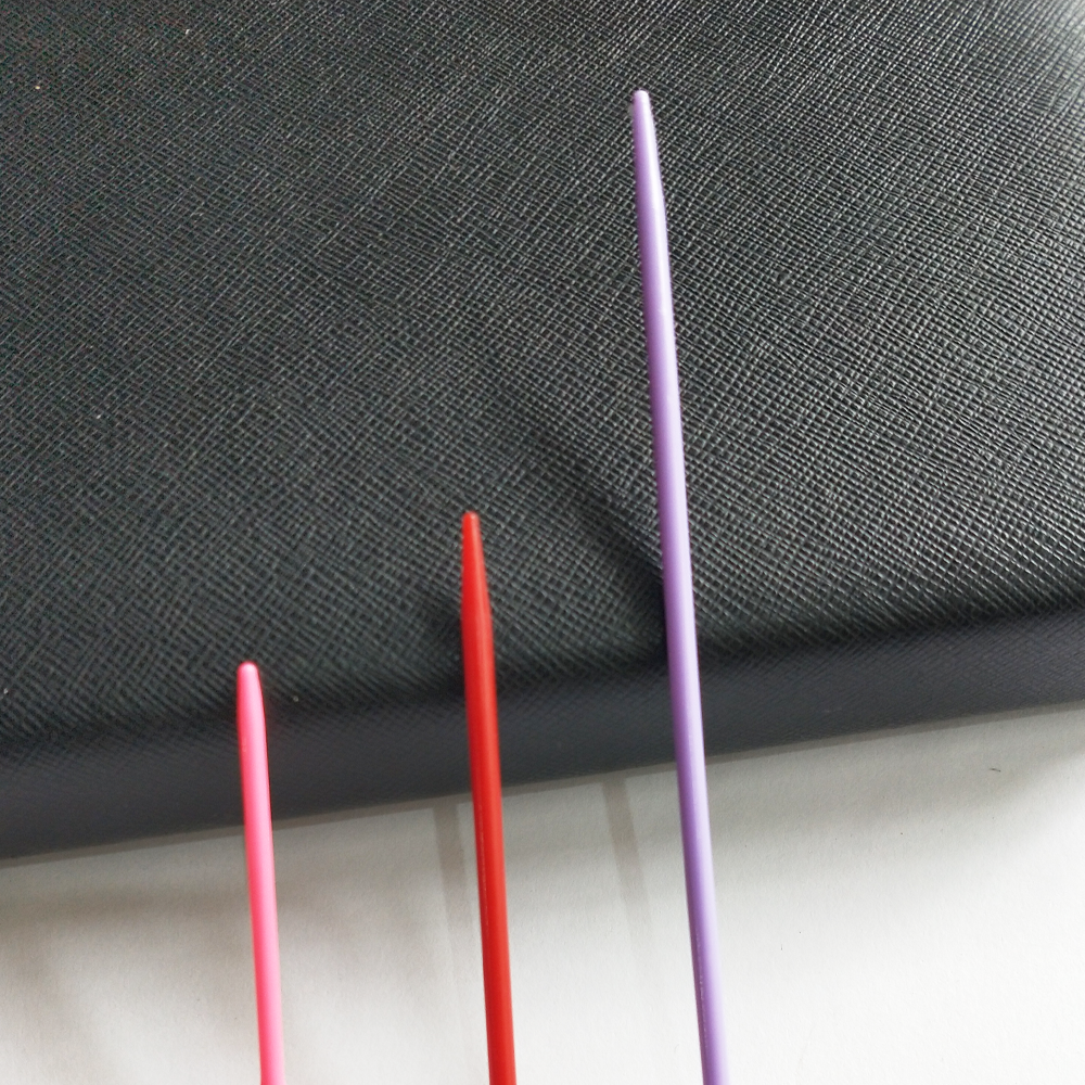 Plastic Needle Multi Color