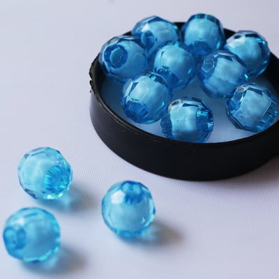 Transparent Plastic Beads