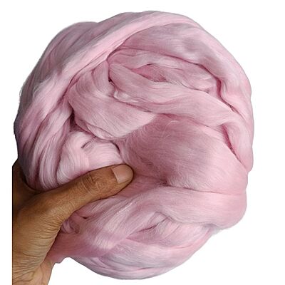 Bulky Finger Knitting Yarn- Pink Bulky Finger Knitting Yarn- Pink