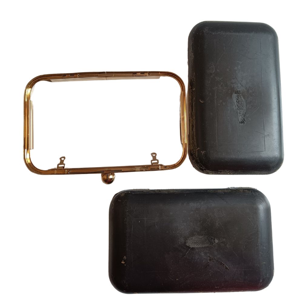 Clutch Bag Frame Modal One