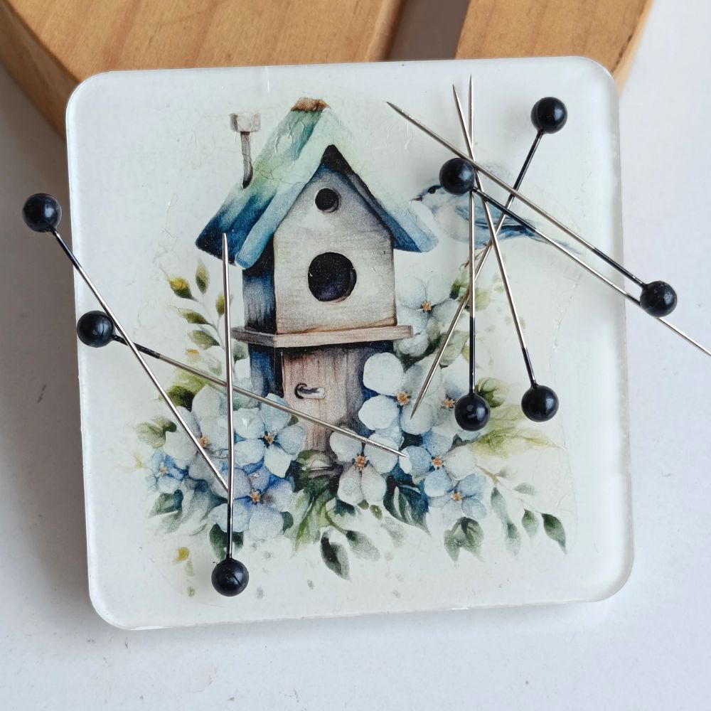 Whimsical Needle Minder- Medium Whimsical Needle Minder- Medium