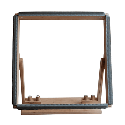 Gripper Strip Frame With Stand 18 x 18 Inch