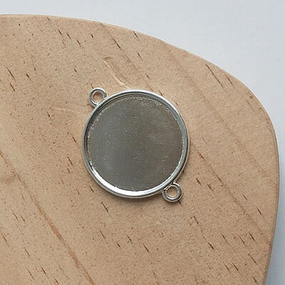 Silver Bracelet Bezel Modal  104
