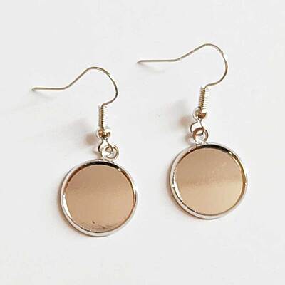 Round Bezel With Earring Hook