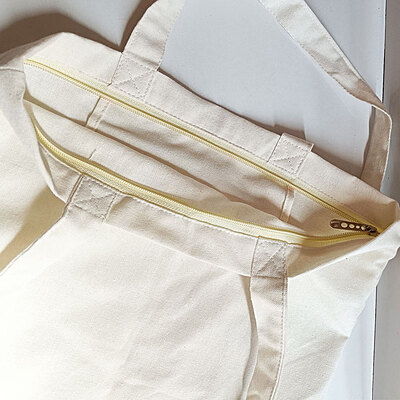 Tote Bag With Zipper
